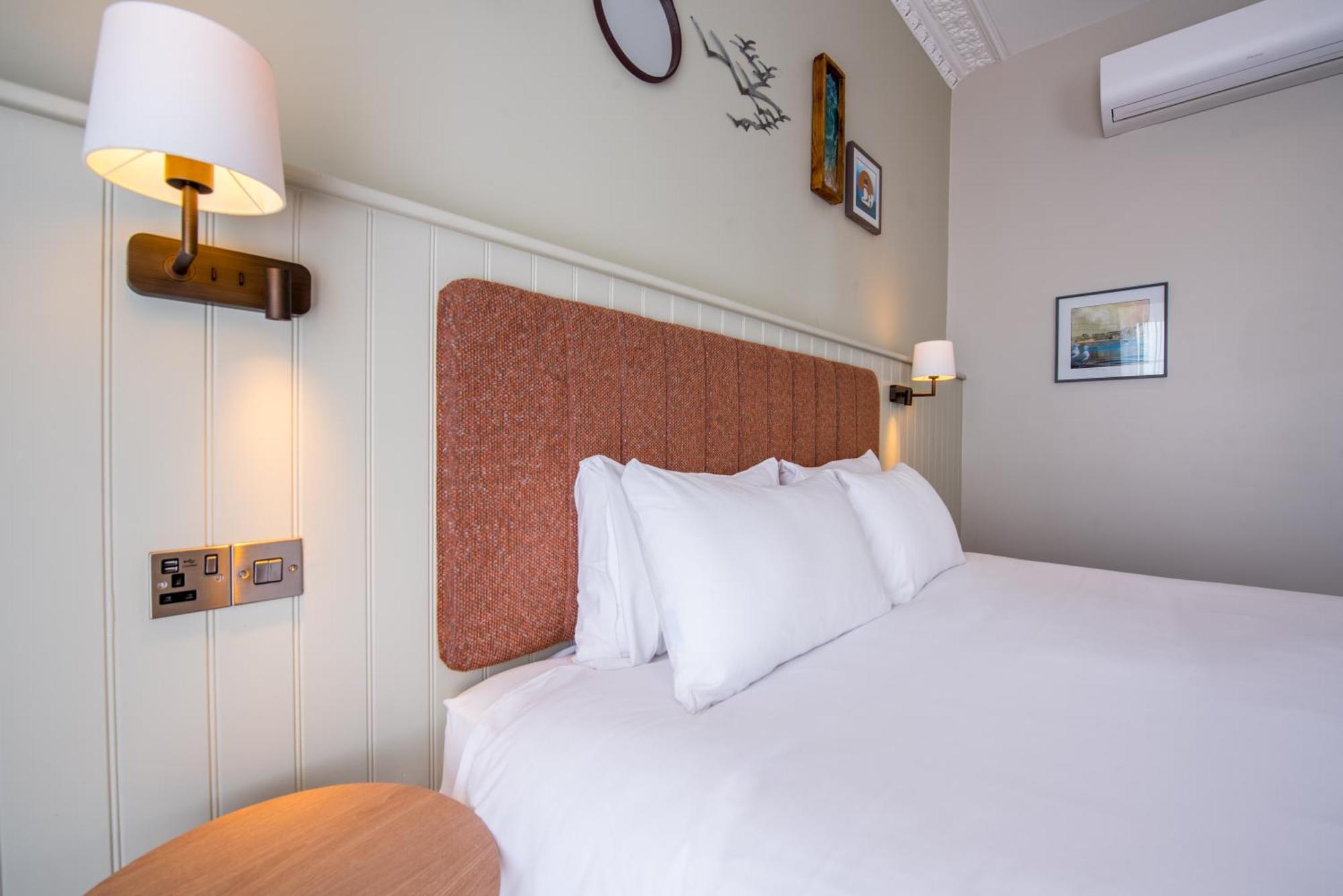 Imperial 3* Tenby